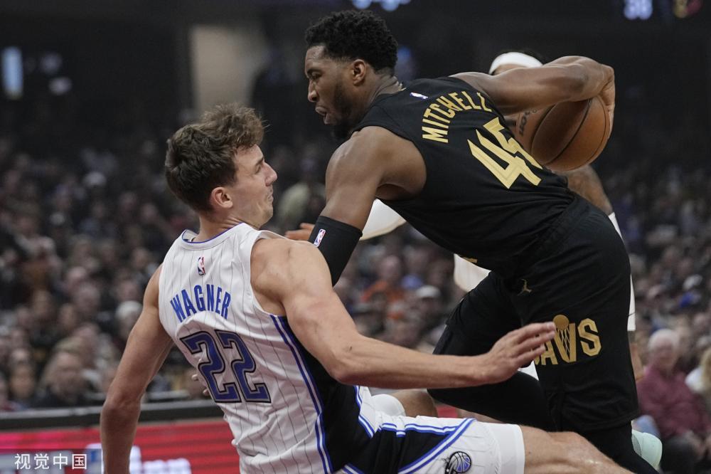 开对方防线 开对方防线