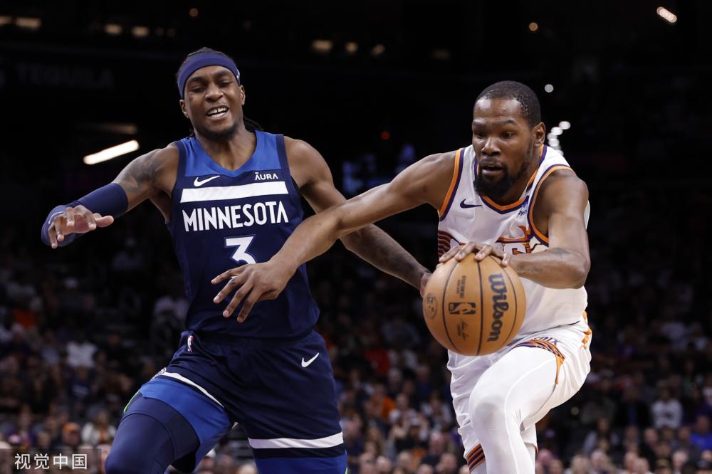 一位被寄予 一位被寄予