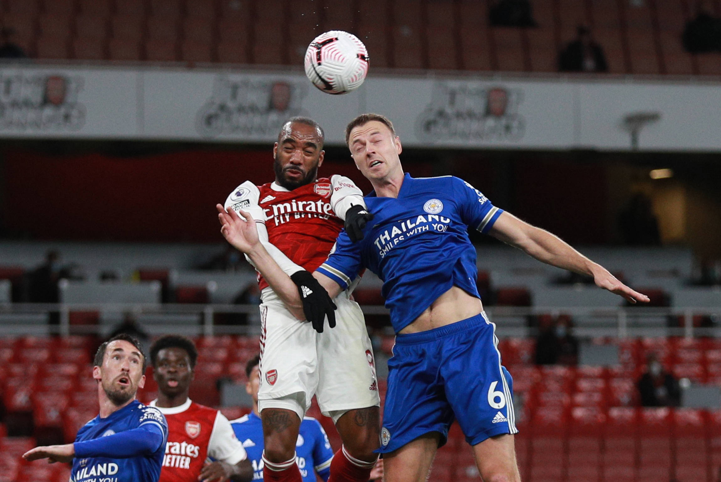 队陷入更加 队陷入更加