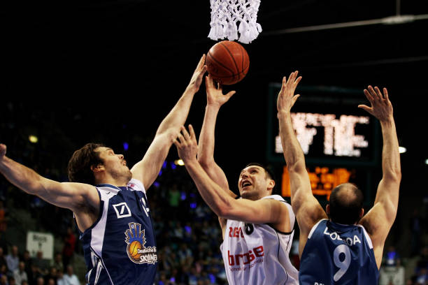 队正在做出 队正在做出