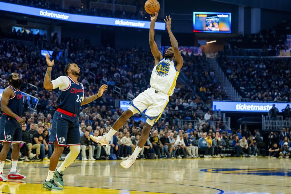 队贡献力量 队贡献力量